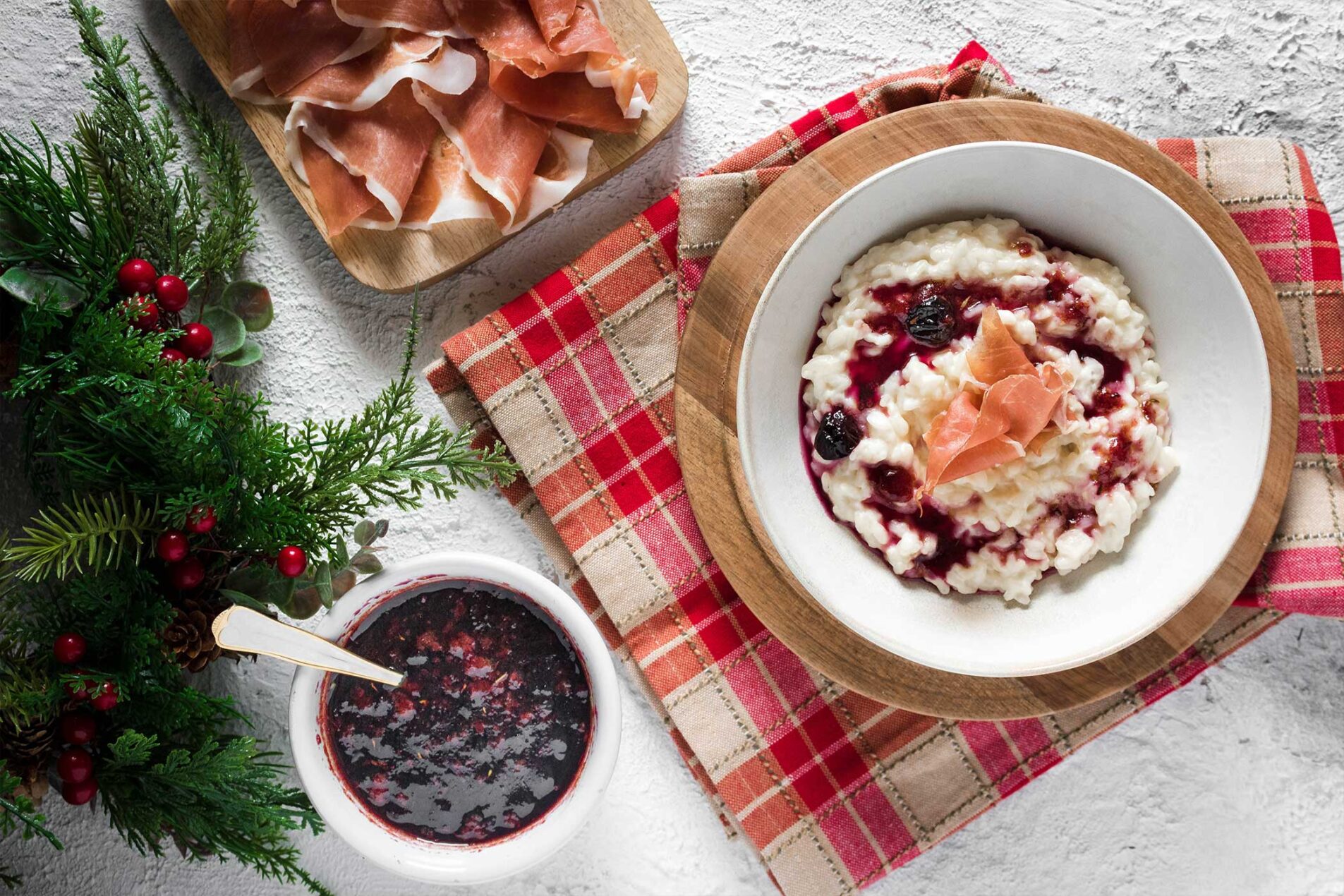 Risotto al mascarpone, mirtilli e Prosciutto di San Daniele