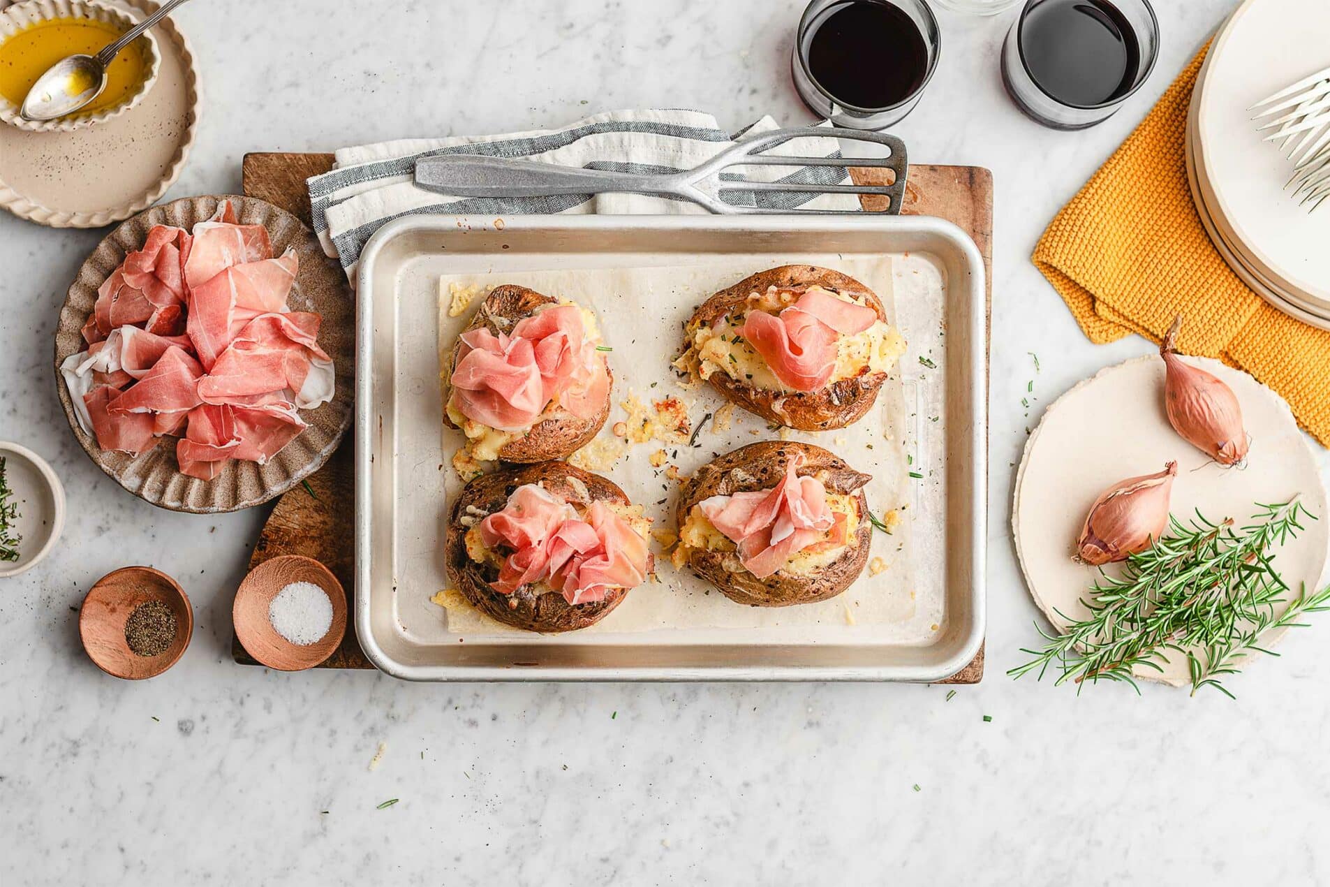 Jacket potatoes alla San Daniele