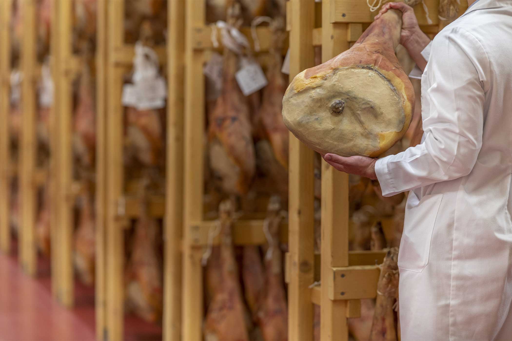 The traceability of the supply chain and the quality of Prosciutto di San Daniele