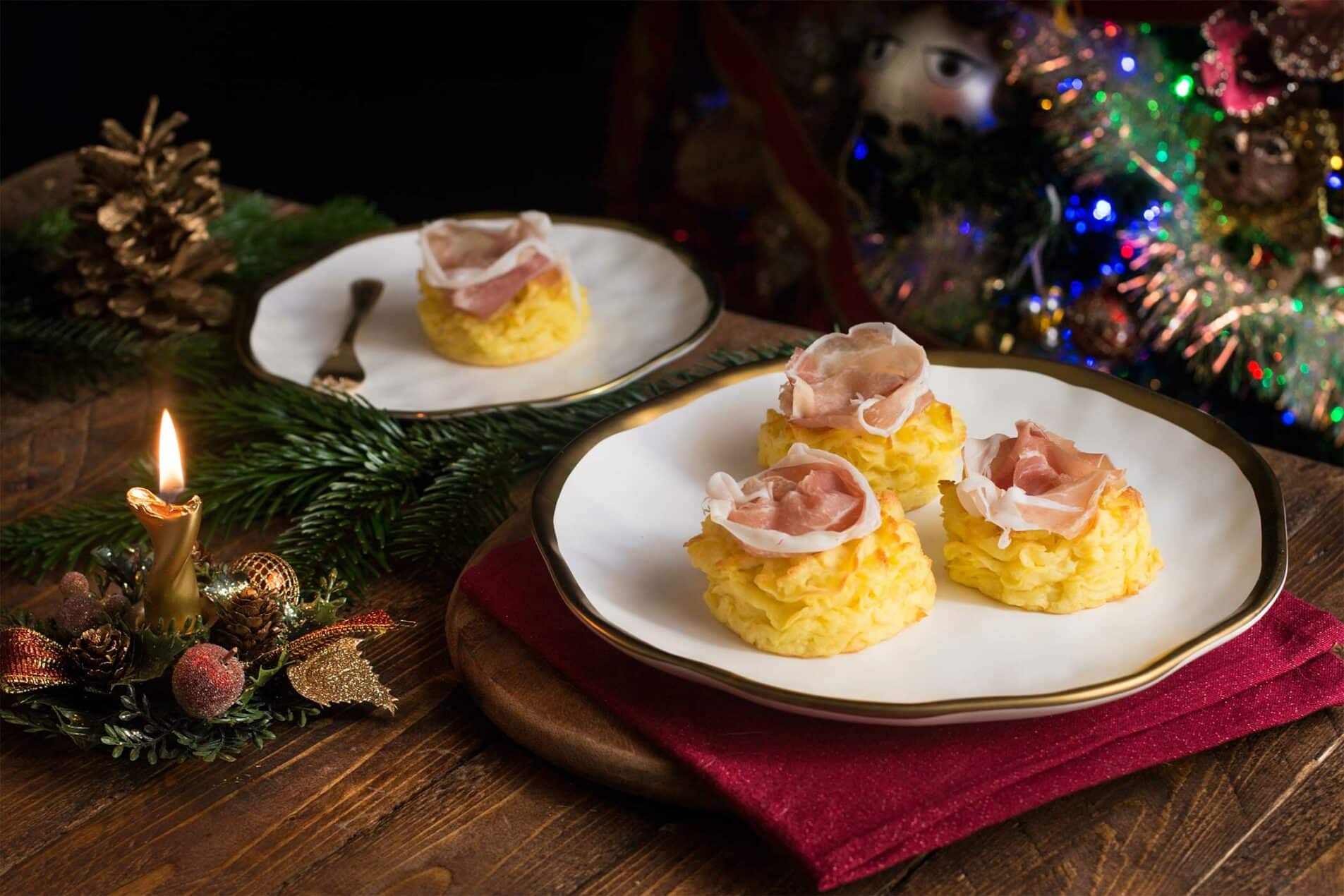 Cestini di patate con burrata e Prosciutto di San Daniele