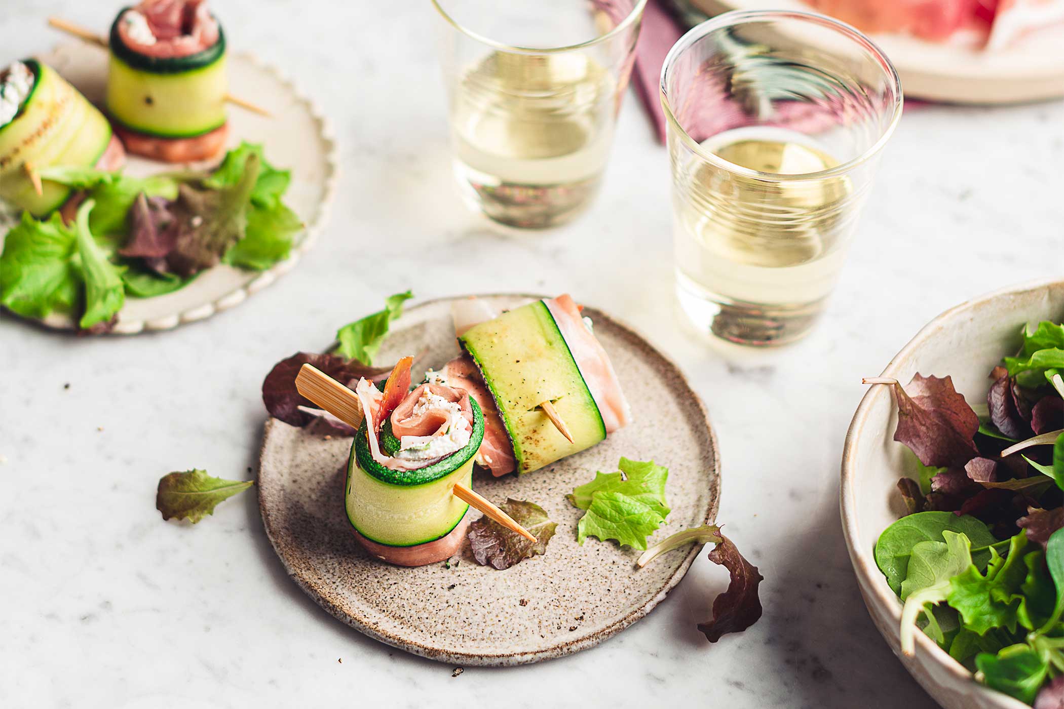 Rotolini di zucchine, robiola e prosciutto crudo di San Daniele