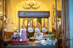 Aria di San Daniele, il tuor itinerante del Prosciutto di San Daniele, fa tappa a Napoli
