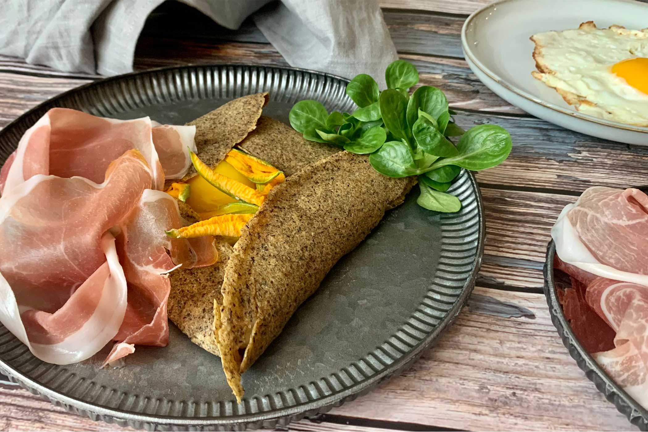Ricetta della Galette Bretonne con Prosciutto di San Daniele e fiori di zucca