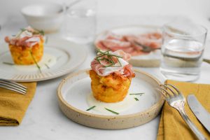 Muffin di pasta avanzata con Prosciutto di San Daniele e crema di formaggio