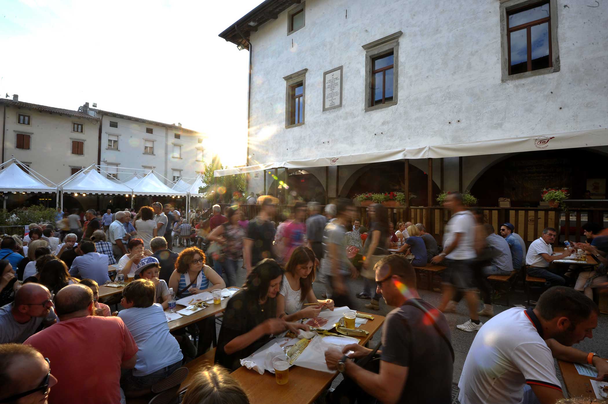 Aria di Festa si congeda