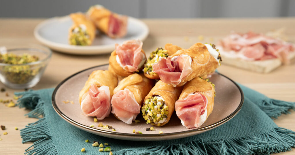 Ricetta dei cannoli siciliani salati con Prosciutto di San Daniele