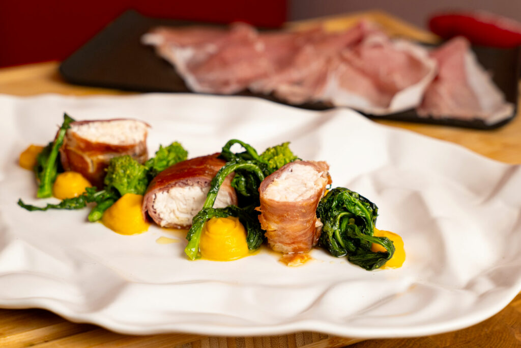 Involtino di ricciola e Prosciutto di San Daniele