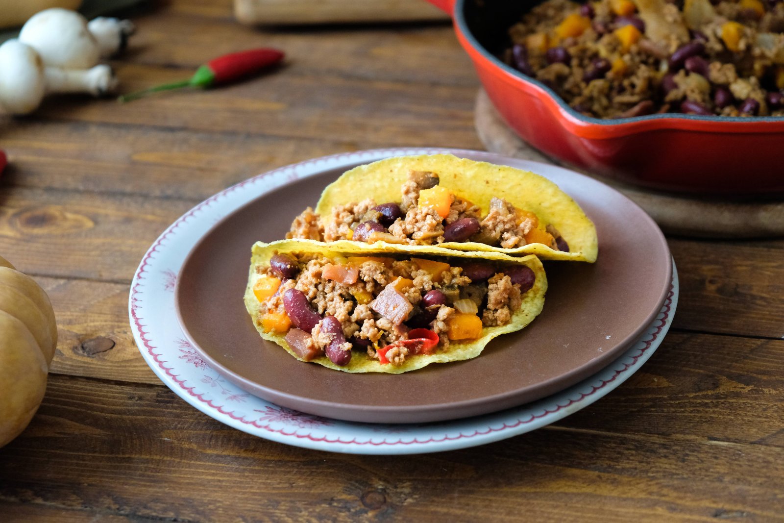  Tacos di mais farciti con chili, fagioli, zucca e Prosciutto di San Daniele DOP, ricetta antispreco